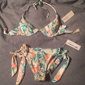 Tori Praver swimwear floral bikini